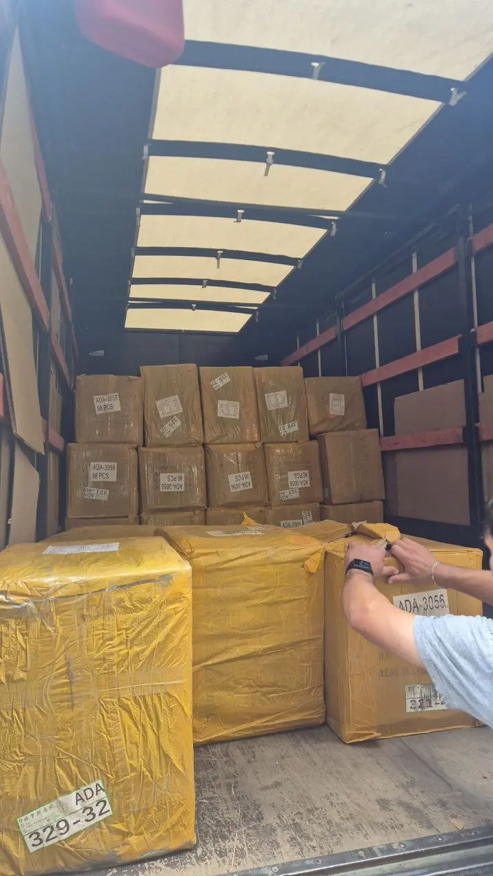 Выгрузка товара с ТЯК